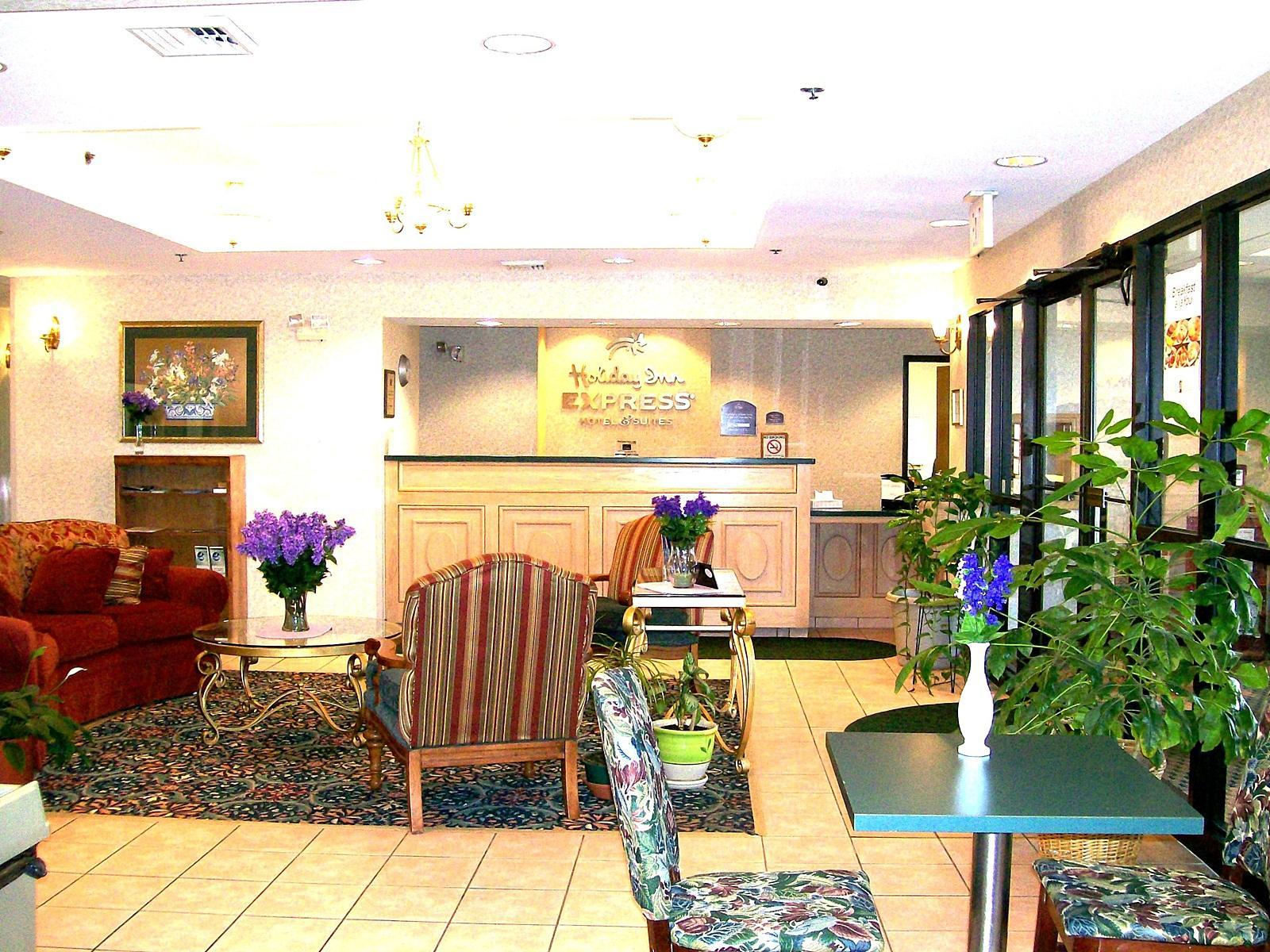 Holiday Inn Express & Suites Alliance By Ihg Exterior foto
