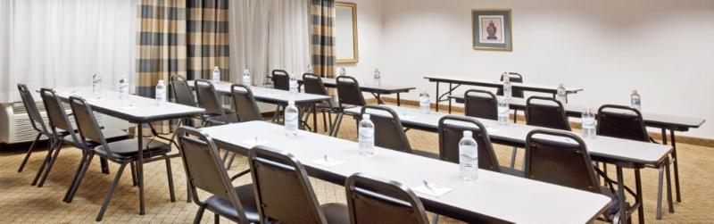 Holiday Inn Express & Suites Alliance By Ihg Exterior foto